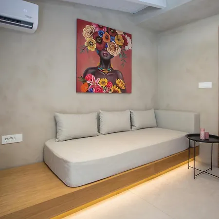 New Town Deluxe Loft Apartment